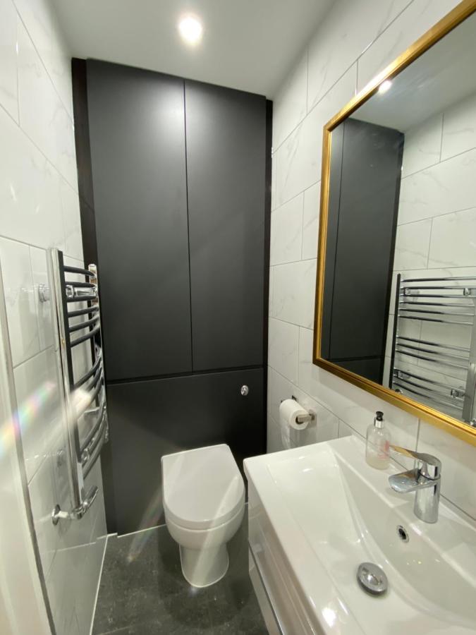 Stylish 1-Bed Studio London Ngoại thất bức ảnh